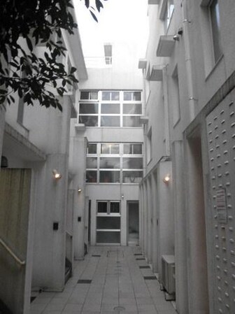 サンフェル神宮前の物件外観写真